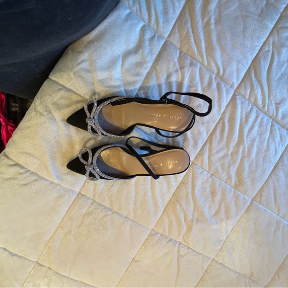 Kelly & Kate Bow Heels -NEW WITHOUT BOX - Picture 3 of 8